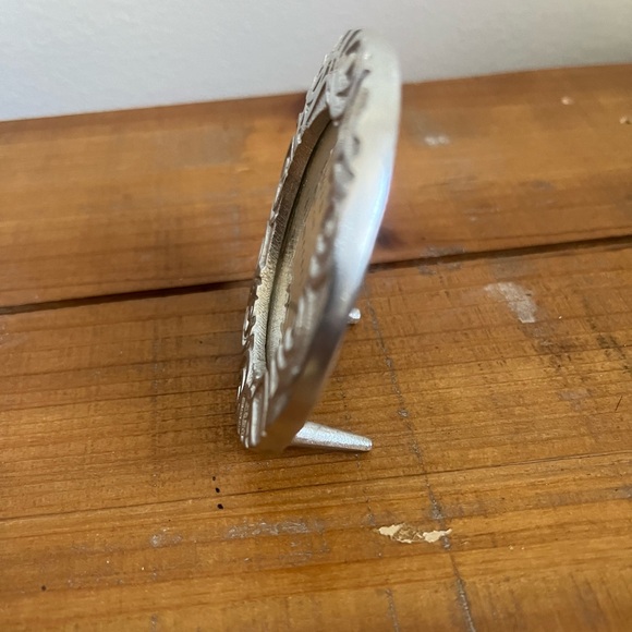 Pier 1 Imports Small Mini Picture Circle Frame Silver Metal Abstract Tabletop - Picture 5 of 5